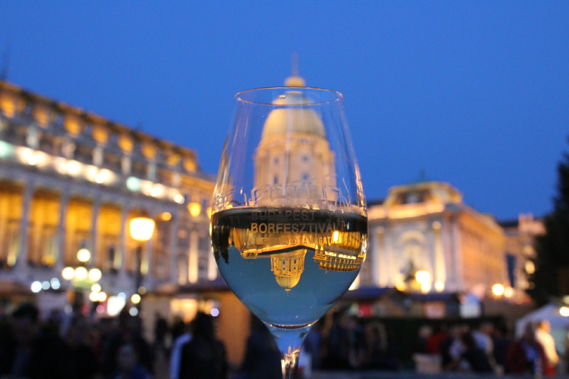 bor pezsgõ kreinbacher aperol spritz bujdosó gere budapest borfesztivál