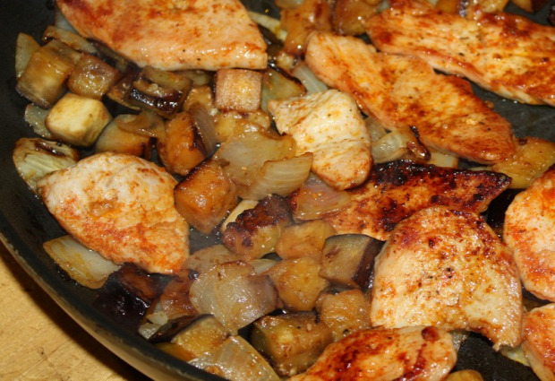 Recept főétel melegétel húsétel csirke padlizsán
