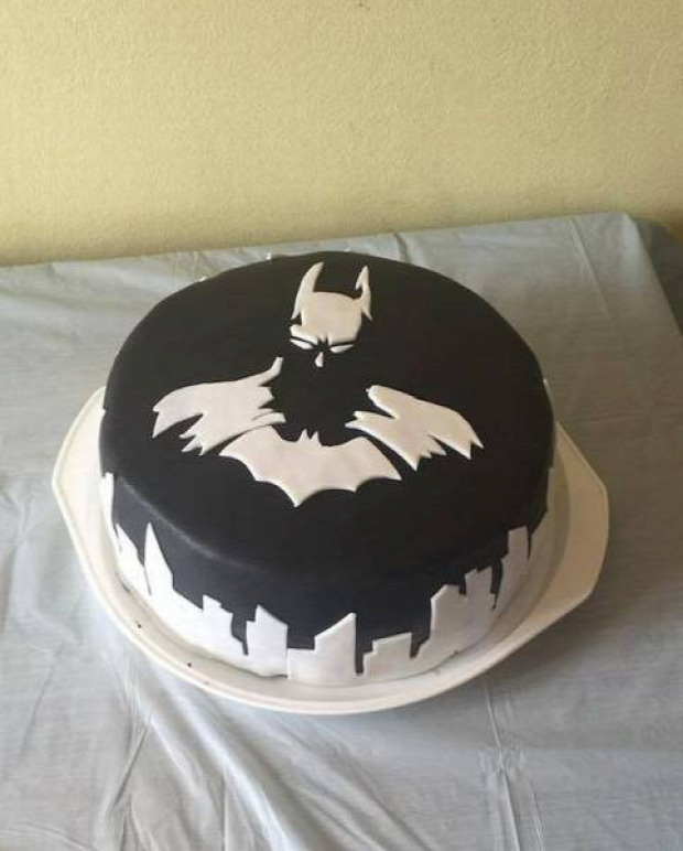 hétvégi dizájn torta Batman