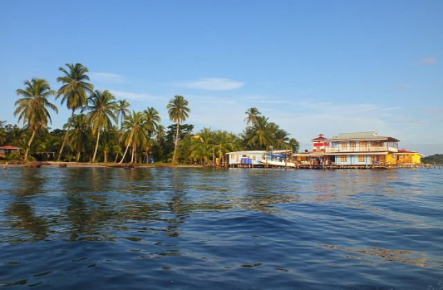 A Bocas melletti Isla Carenero szigete