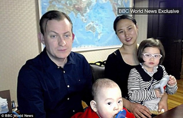 A világ érdekes Richard Kelly  professzor BBC interjú gyerek megszakadt paródia