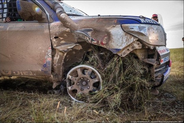 A világ érdekes Rallye verseny defekt