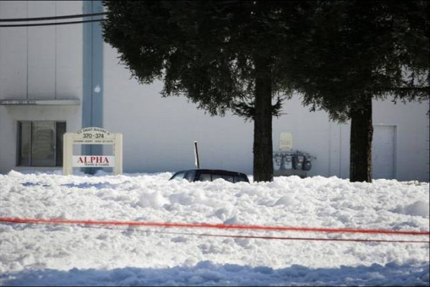 A világ érdekes haboltó hab hó baleset üzemzavar San Jose