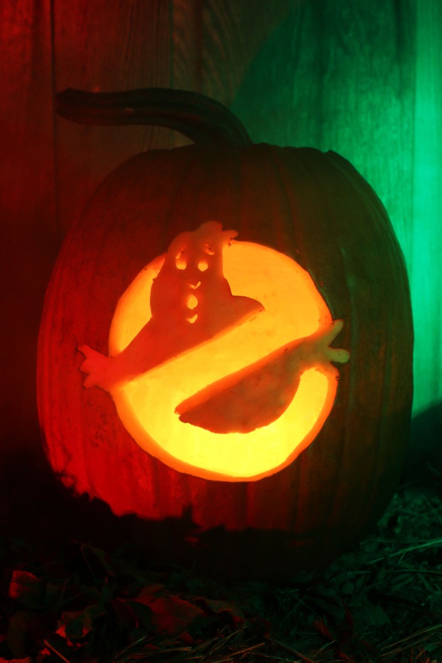 halloween tökfaragás töklámpás