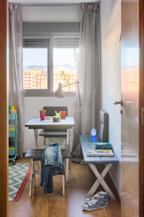 mediterrán  nagyvilág színek otthonos vidám stílus