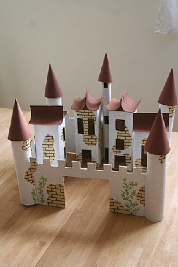 castle made from TP rolls, old boxes, etc. Picture tutorial (though the tutorial is in Hungarian)