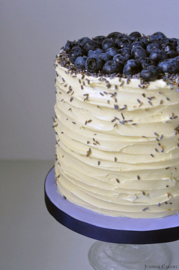 Recipe: Blueberry, Lavender and White Chocolate Cake