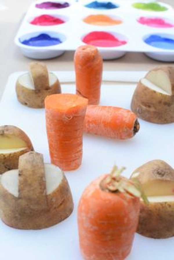 How to do Vegetable Prints with Preschoolers