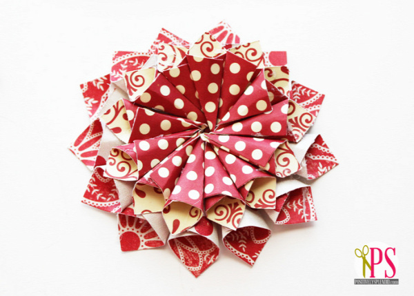rolled paper flower christmas ornaments tutorial 2 karácsony papírdísz DIY papírcsillag