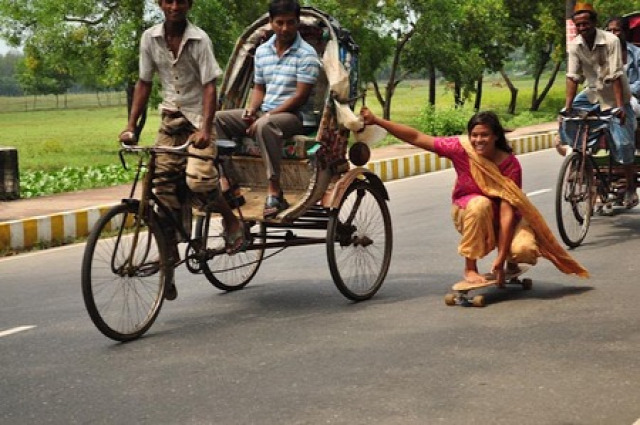 fiatalok foglalkozások indiai képek környezetvédelem közlekedés