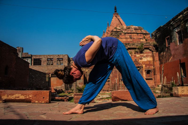 jóga gyakorlatok jóga kezdőknek egészség légzés jóga hatásai
