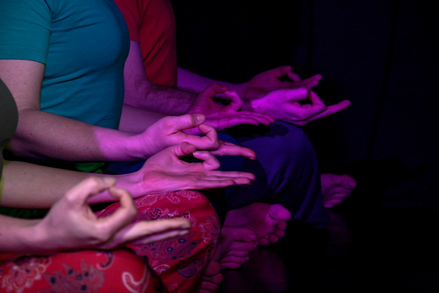 egészség hírek india jóga hatásai kutatás