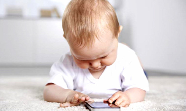 napló párkapcsolat emberi kapcsolatok gyermekkor kisgyermek baba gyereknevelés tablet technika