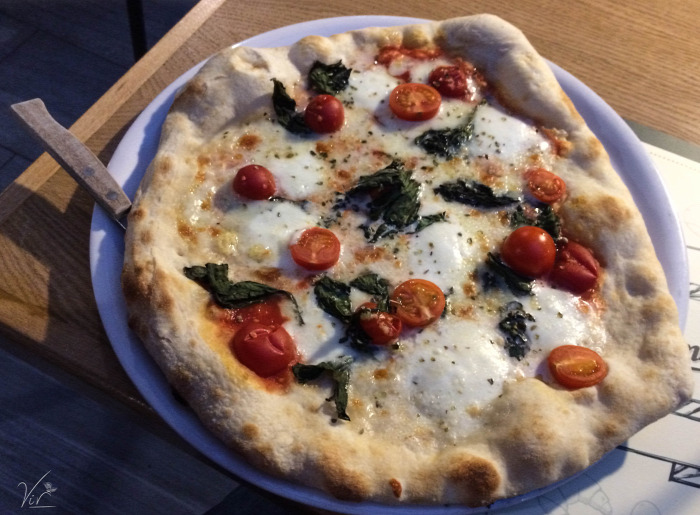 Noszvaj étterem olasz konyha hal hazai házhozszállítás kézműves termékek magyar konyha mangalica Bükk pizza sör sütemény tájjellegű wifi