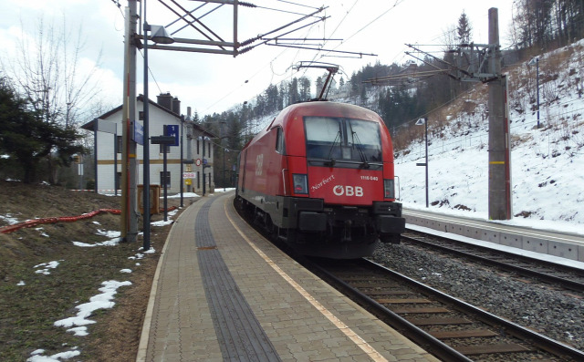 Ausztria Alsó-Ausztria Semmering vonat Semmeringbahn