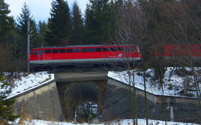 Ausztria Alsó-Ausztria Semmering vonat Semmeringbahn