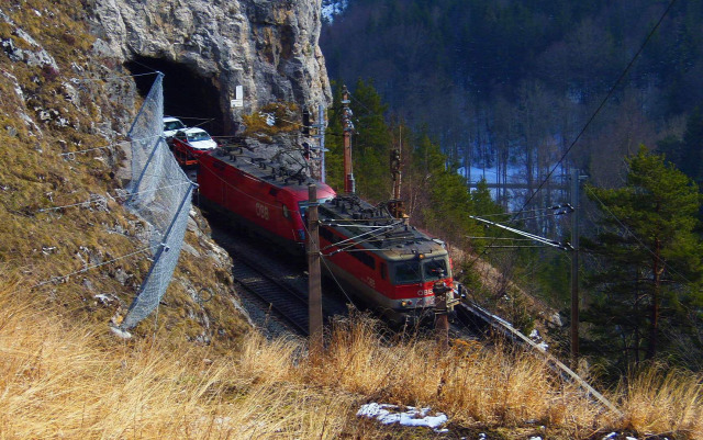 Ausztria Alsó-Ausztria Semmering vonat Semmeringbahn