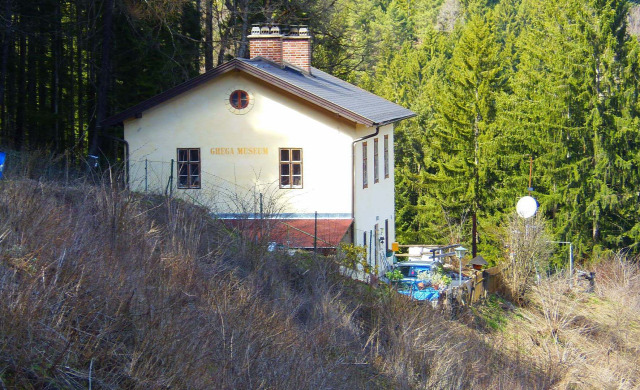 Ausztria Alsó-Ausztria Semmering vonat Semmeringbahn