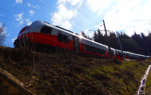 Ausztria Alsó-Ausztria Semmering vonat Semmeringbahn