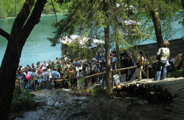 Horvátország szurdok túraút Plitvice vízesések