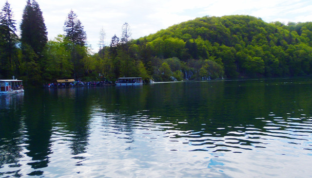 Horvátország szurdok túraút Plitvice vízesések