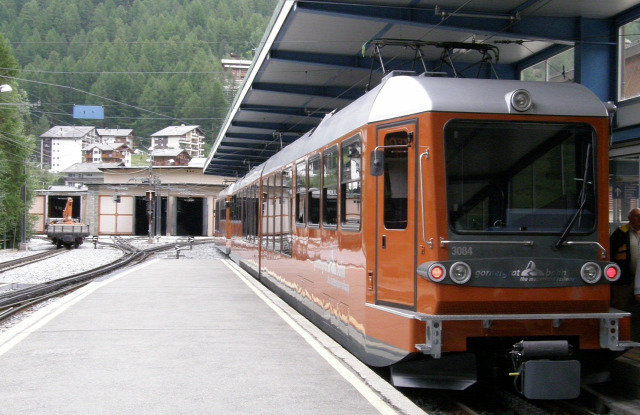 Svájc fogaskerekű vasút vasút Zermatt Gornergrat Gornergratbahn