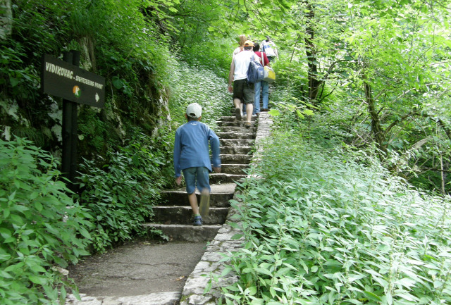 Horvátország szurdok túraút Plitvice vízesések