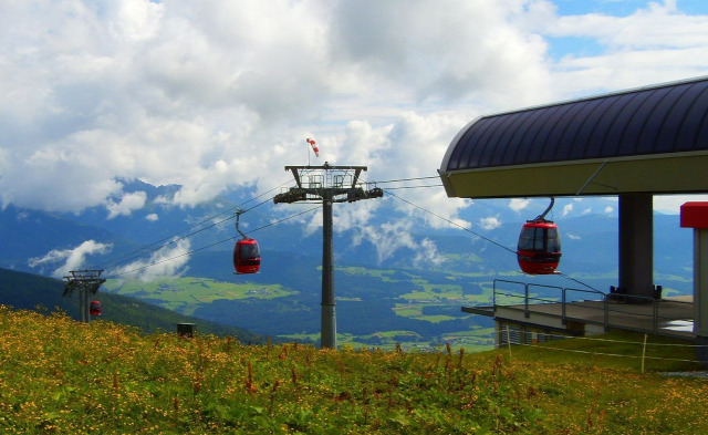 Ausztria Salzburg tartomány hegy kis-kabinos felvonó Mauterndorf Grosseckbahn