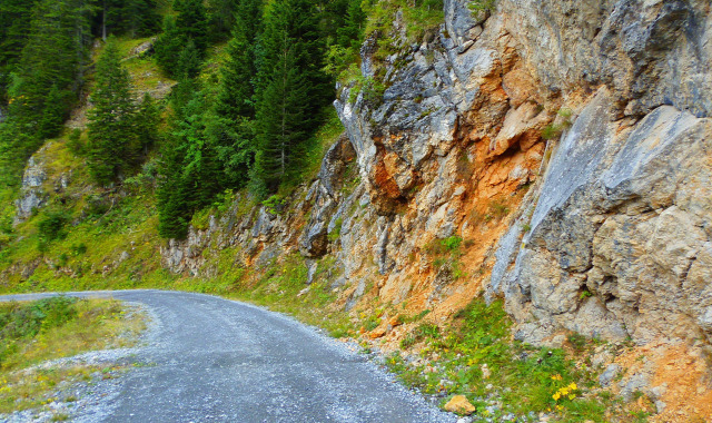 Ausztria Alsó-Ausztria Schneeberg hegy szurdok libegő Weichtalklamm csúcskereszt