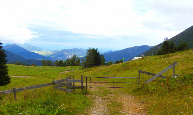 Ausztria Alsó-Ausztria Schneeberg hegy szurdok libegő Weichtalklamm csúcskereszt