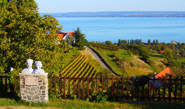 Magyarország Veszprém megye hegy Badacsony Balaton