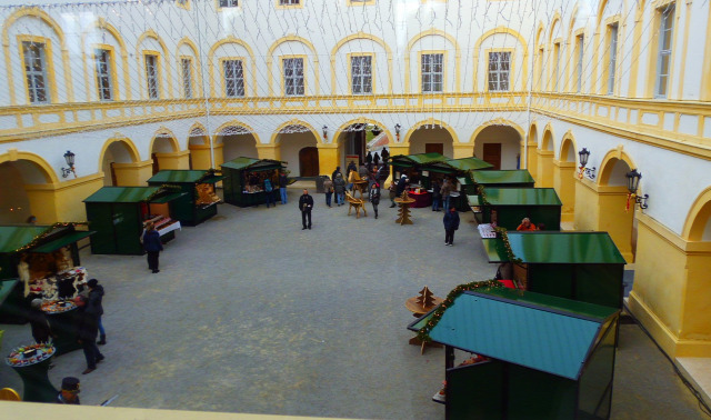 Ausztria Alsó-Ausztria várak adventi vásár Schloss Hof