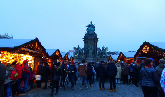 Ausztria Bécs adventi vásár város