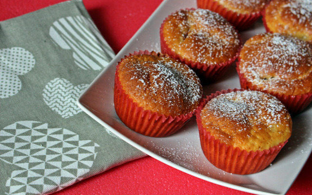 túró liszt sütőpor vaj cukor barack gyors muffinok édességek citrom vaníliás cukor tej