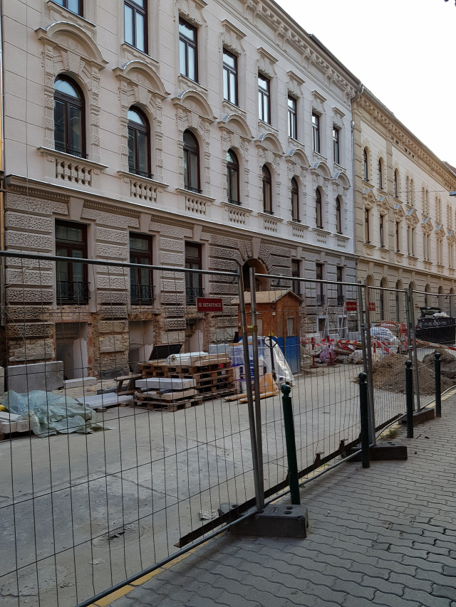 felújítás ingatlanvagyon értékteremtés hozzáadott érték építőipar lakáspiac ingatlanpiac 2018 Budapest Magyarország Ingatlanműhely