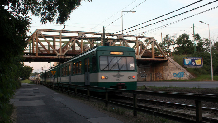 Budapest gyorsvasút metró Gödöllő Szentendre HÉV MÁV-HÉV éjszaka