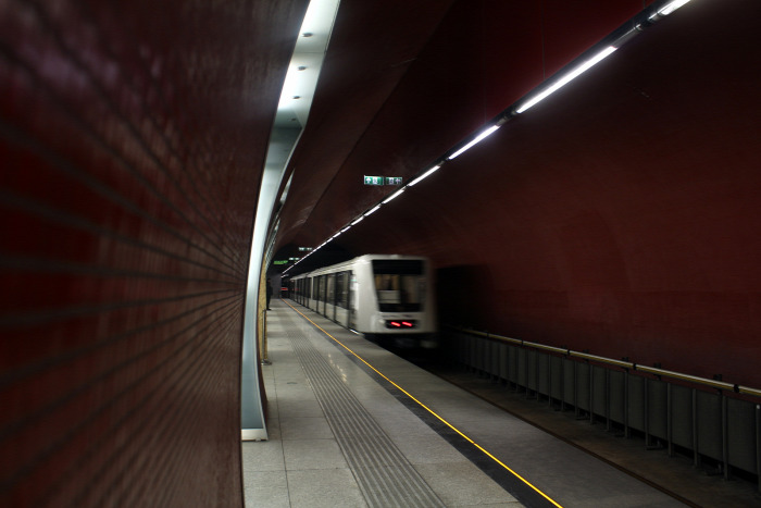 gyorsvasút metró 2-es metró 4-es metró Budapest éjszaka Vitézy Dávid BKK