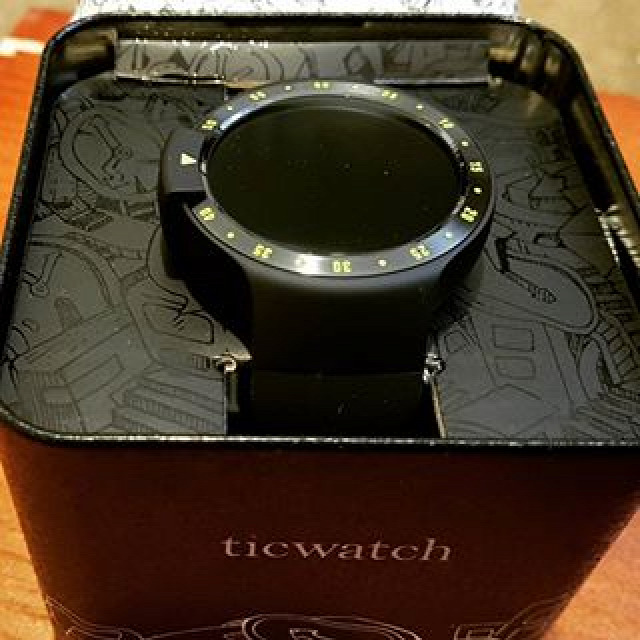 Ticwatch S Mobvoi Android Wear okosóra smartwatch
