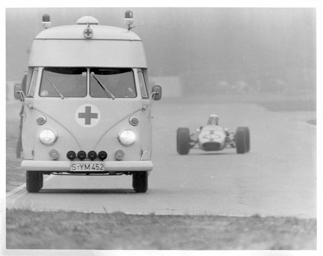 Jim Clark Lotus 1968 Forma-2 Hockenheim Colin Chapman Kurt Ahrens Derek Bell Chris Amon Gold Leaf