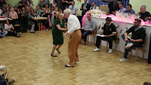 tánc verseny nyugdíjas boogie