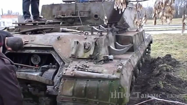 tank ukrajna orosz ISU-152