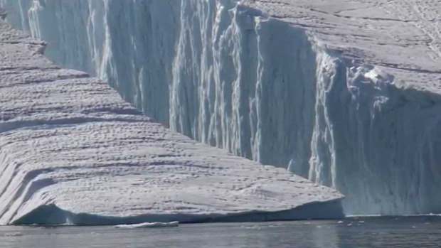 Grönland jéghegy törés osztódás