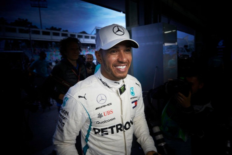 F1 Forma-1 Lewis Hamilton Dieter Zetsche Mercedes Daimler Orosz Nagydíj