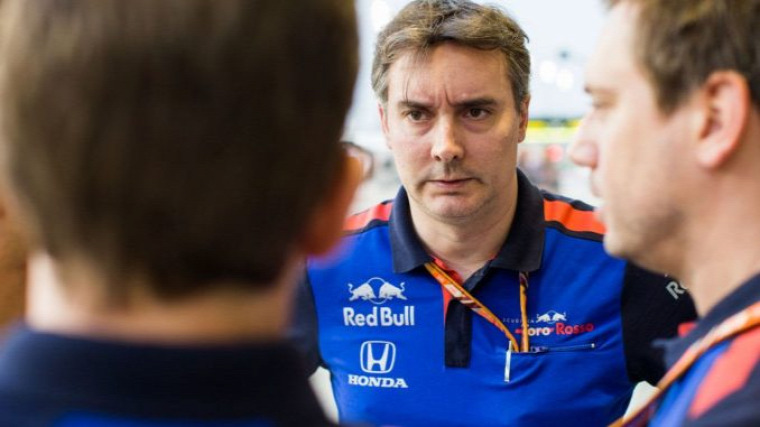 F1 Forma-1 McLaren Zak Brown Gil de Ferran Hungaroring James Key Toro Rosso Magyar Nagydíj