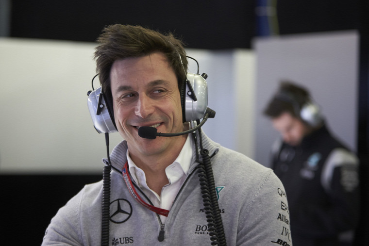 F1 Forma-1 Mercedes Toto Wolff