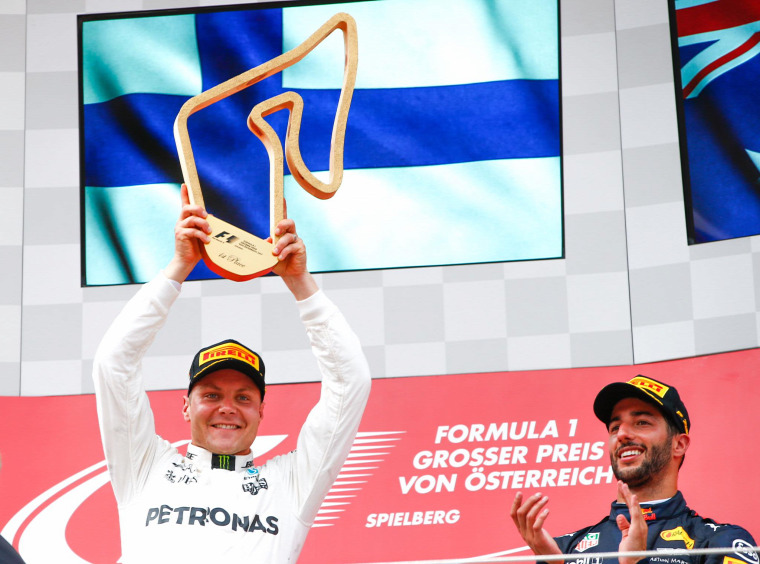 F1 Forma-1 Valtteri Bottas Mercedes Lewis Hamilton Mark Webber Osztrák Nagydíj