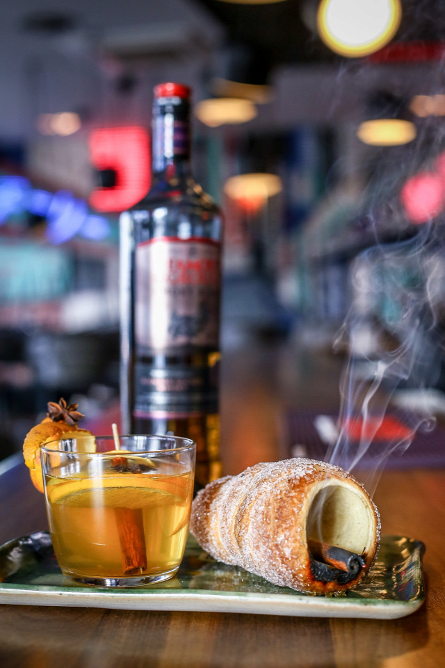 receptúra szombati zsolt forró kevert italok the famous grouse whisk(e)y scotch whisky cinnamon queen perfect plum smoky honey hot toddy scotch hot toddy