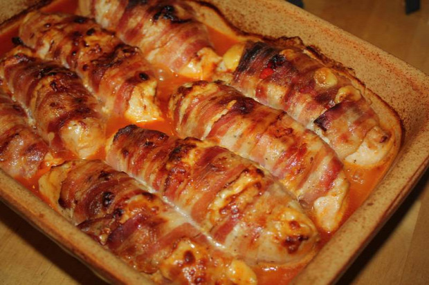 főétel melegétel húsétel csirke mell töltött bacon