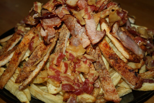 recept főétel húsétel melegétel krumpli sertés bacon sonka buli