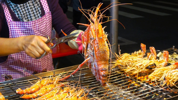 Street Food  Kína Liuhe piac videó